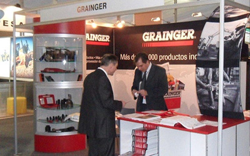 W.W. Grainger - 10x10 Custom Exhibit
